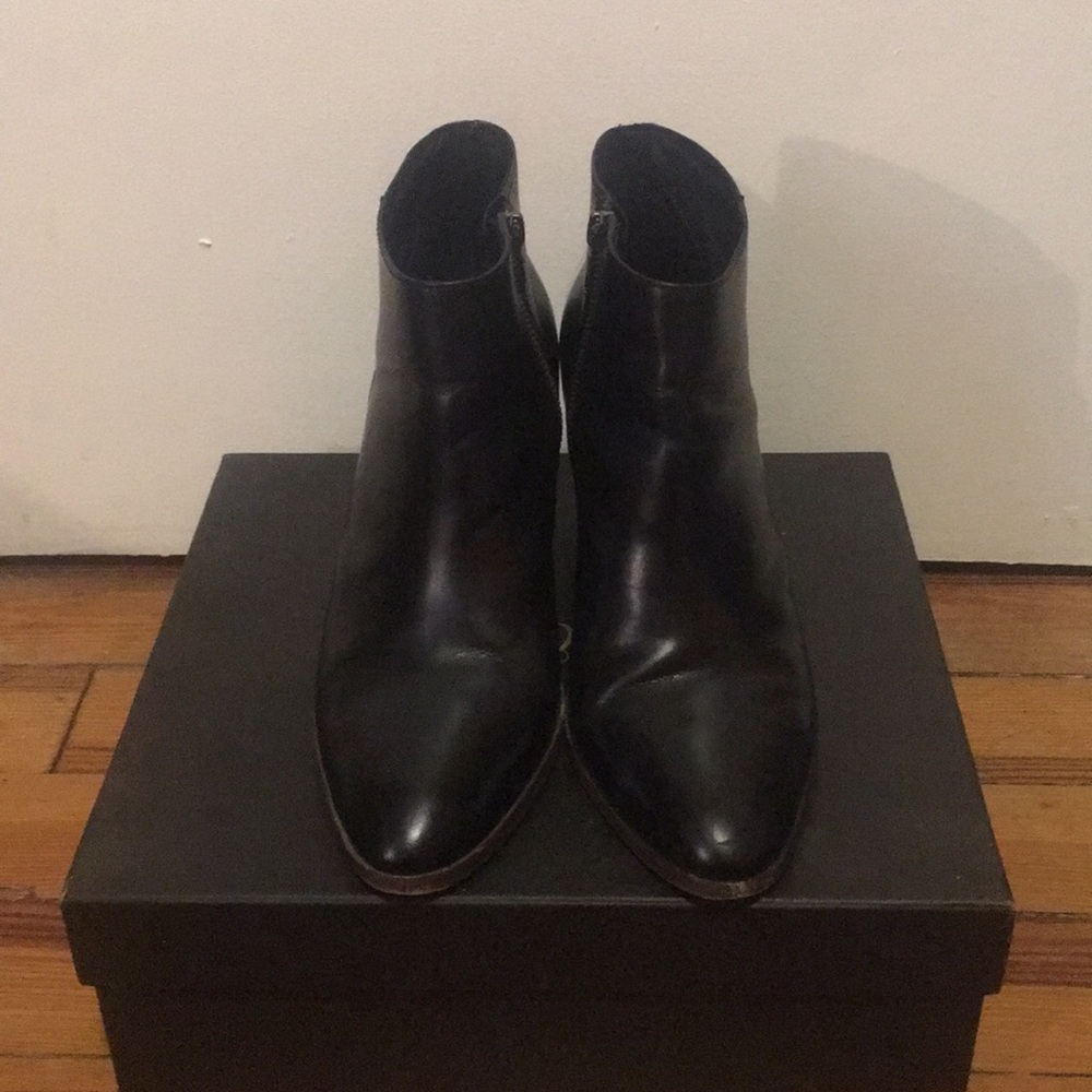 J.Crew Women’s Laine Ankle Boots/ Black Leather